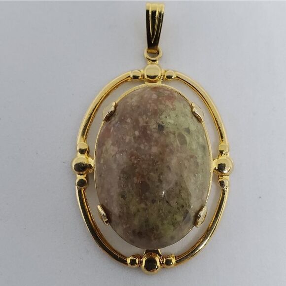 Polished Stone in Gold Colored Setting Pendant - Picture 1 of 2